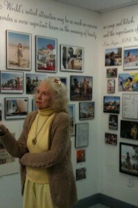 Dixie Evans gives a tour at Burlesque Hall of Fame